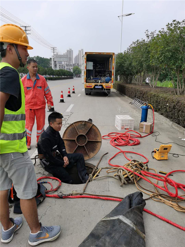 南朗镇翻衬法管道修复技术主要工序