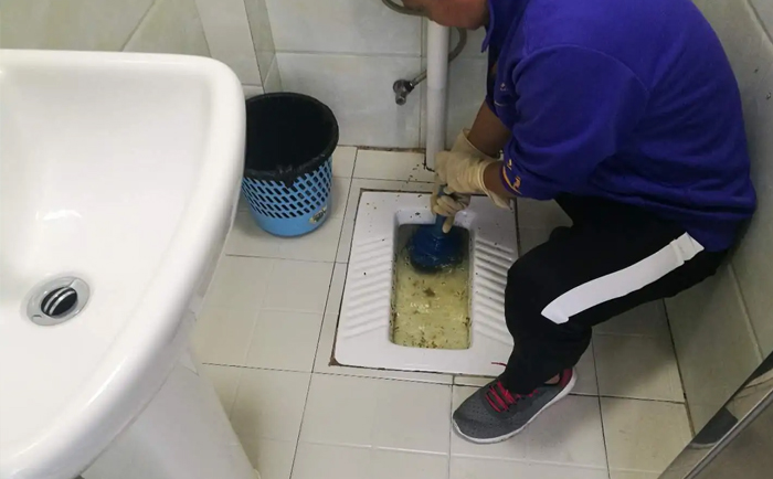 南朗镇疏通蹲坑