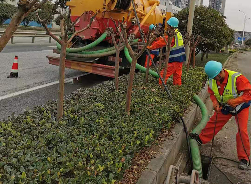 南朗镇市政管道清淤